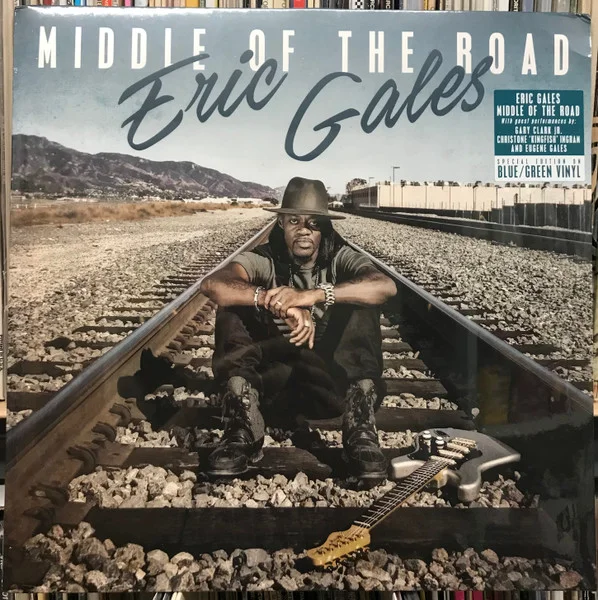 MIDDLE OF THE ROAD
